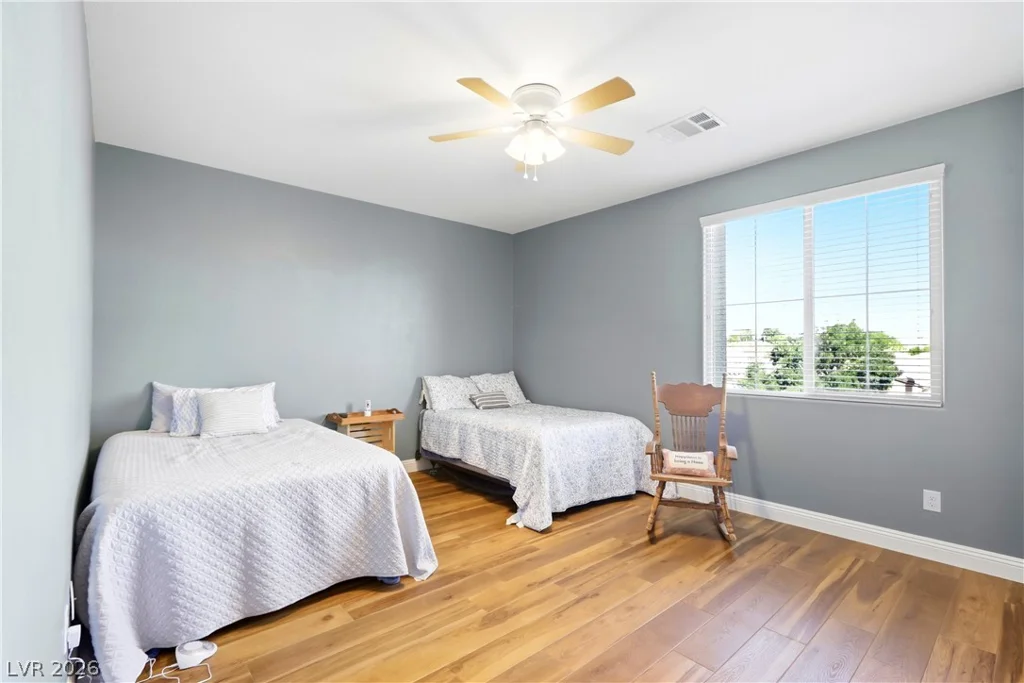 10315 Parkview Mountain, Las Vegas, NV 89166