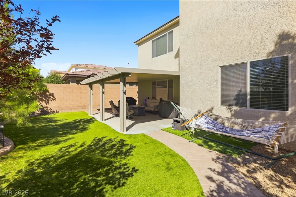 10315 Parkview Mountain, Las Vegas, NV 89166