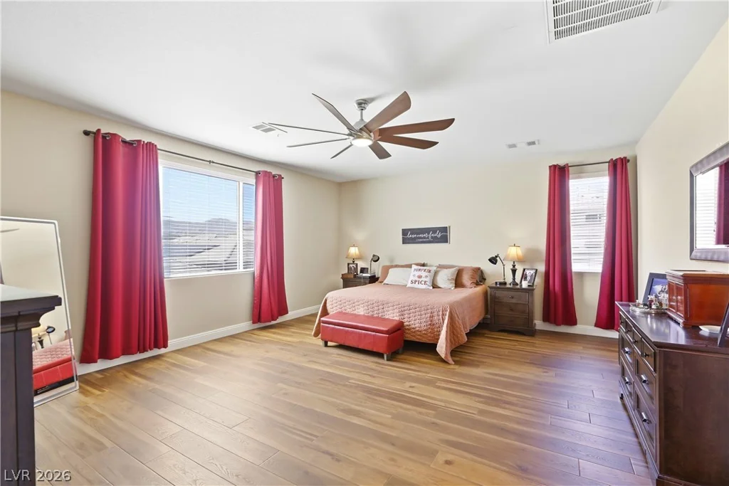 10315 Parkview Mountain, Las Vegas, NV 89166