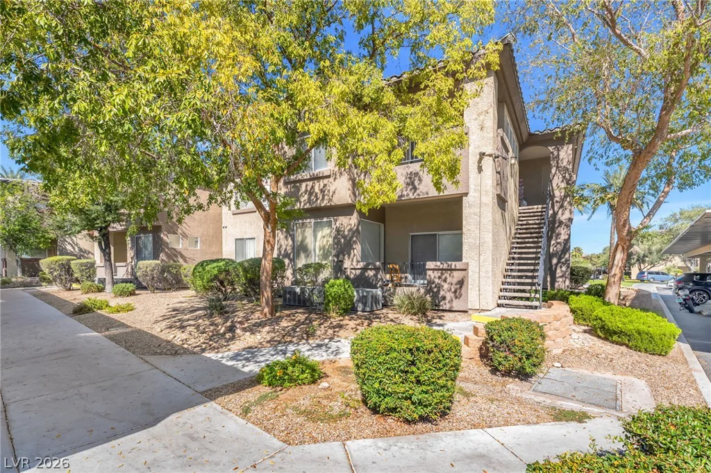 4400 Jones, Las Vegas, NV 89103