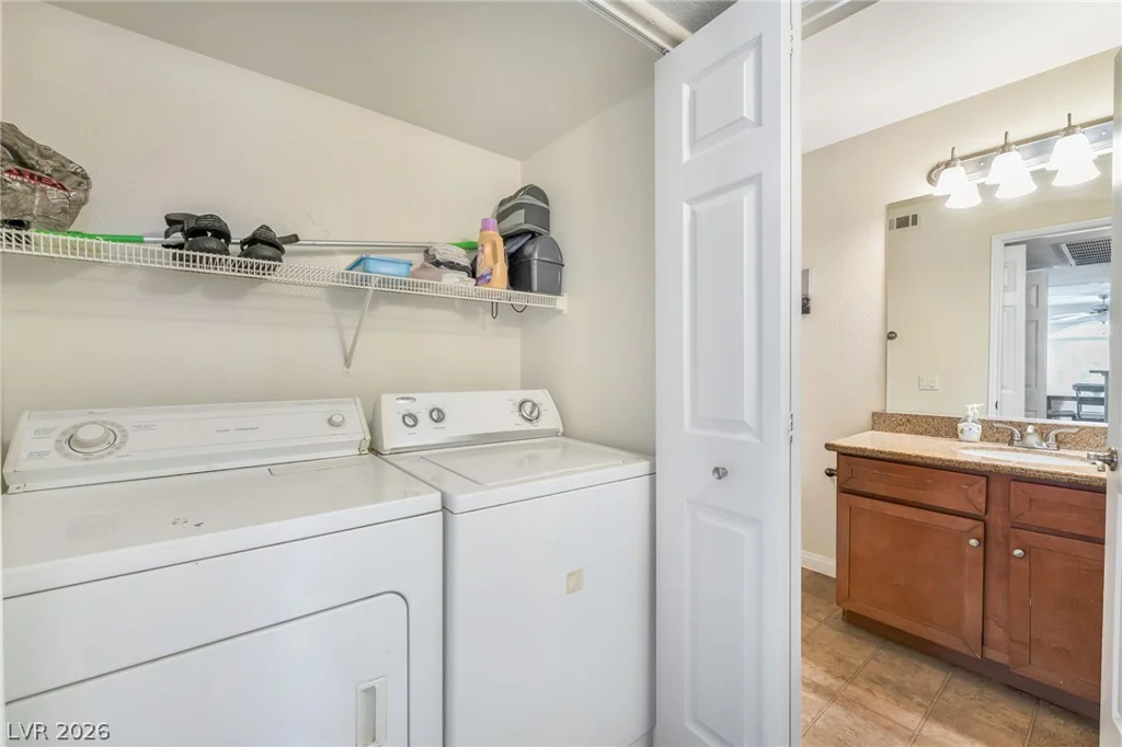 4400 Jones, Las Vegas, NV 89103