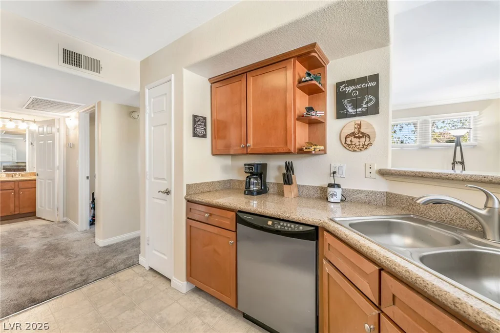 4400 Jones, Las Vegas, NV 89103
