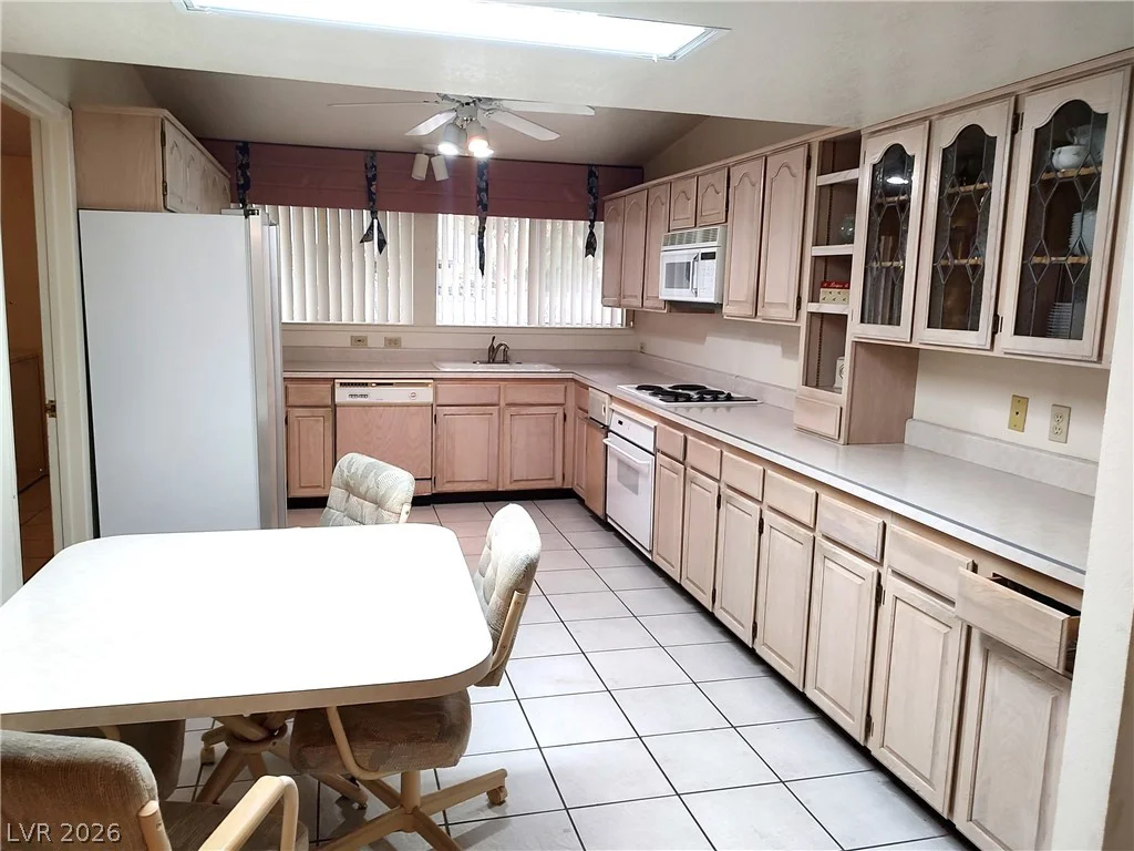 3614 Ottawa, Las Vegas, NV 89169