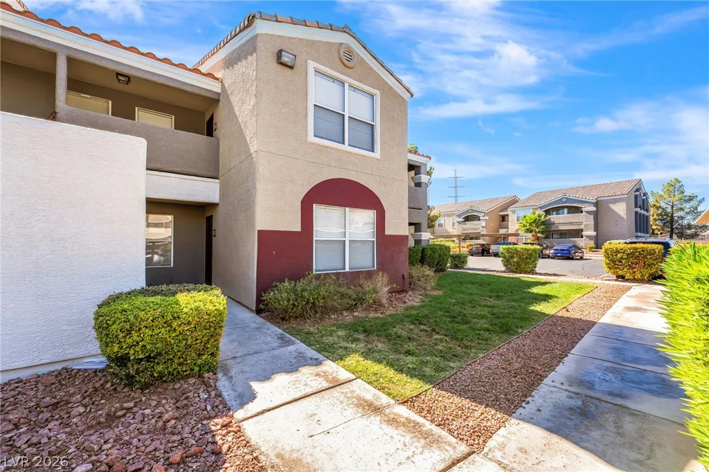 5055 Hacienda, Las Vegas, NV 89118