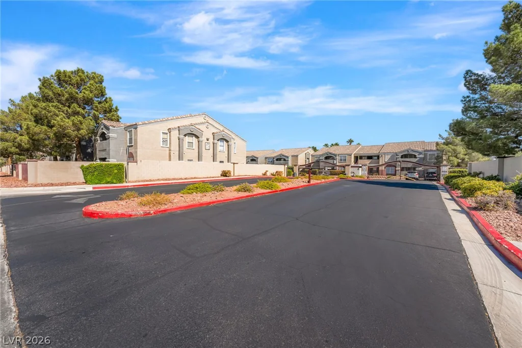 5055 Hacienda, Las Vegas, NV 89118