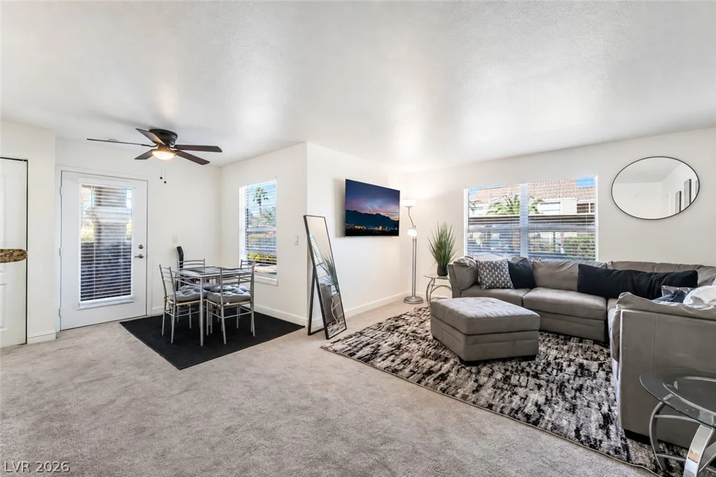 5055 Hacienda, Las Vegas, NV 89118