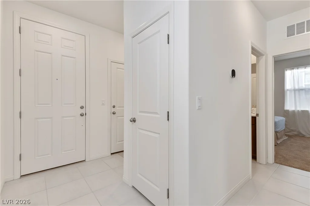 10034 Sir Atlas, Las Vegas, NV 89148