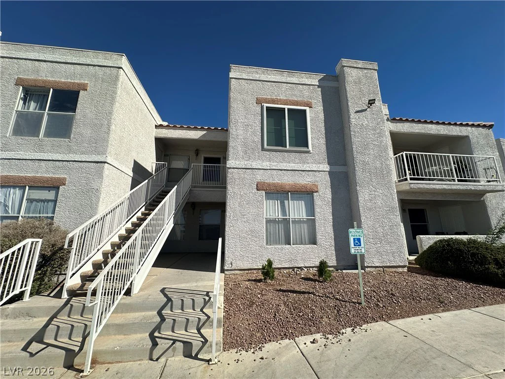 6800 Lake Mead, Las Vegas, NV 89156