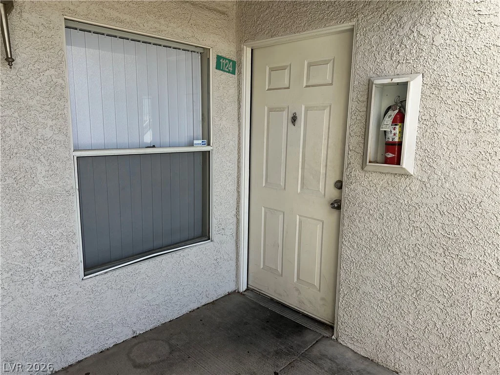6800 Lake Mead, Las Vegas, NV 89156