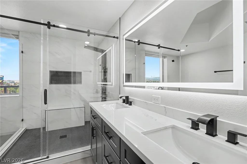 8255 Las Vegas, Las Vegas, NV 89123