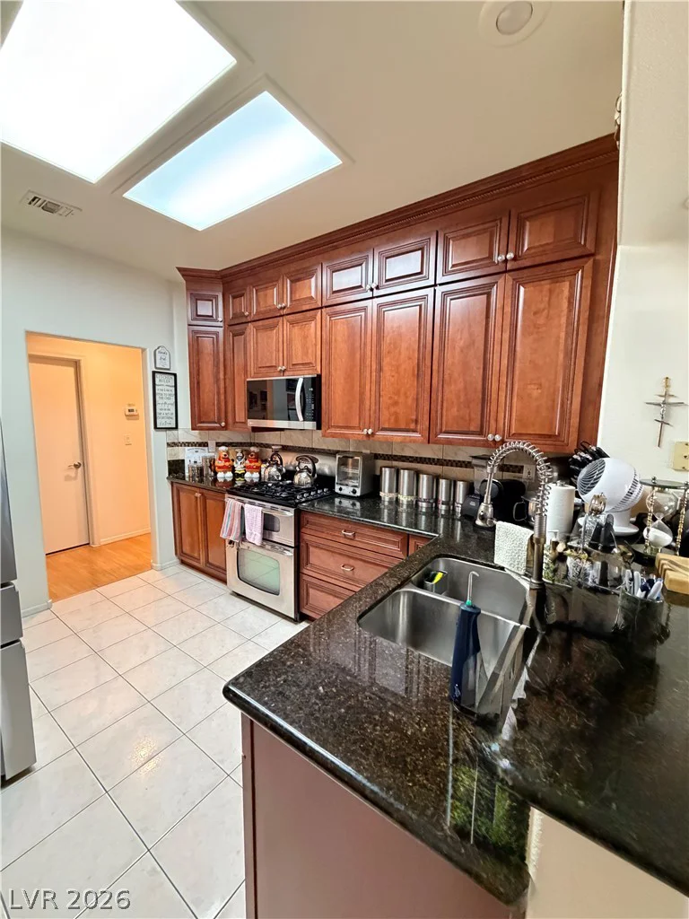 10412 Villa Ridge, Las Vegas, NV 89134