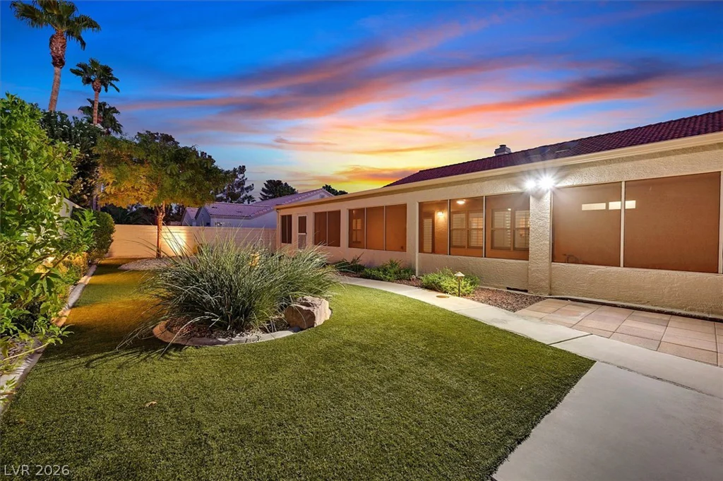 7308 Breezy Night, Las Vegas, NV 89129