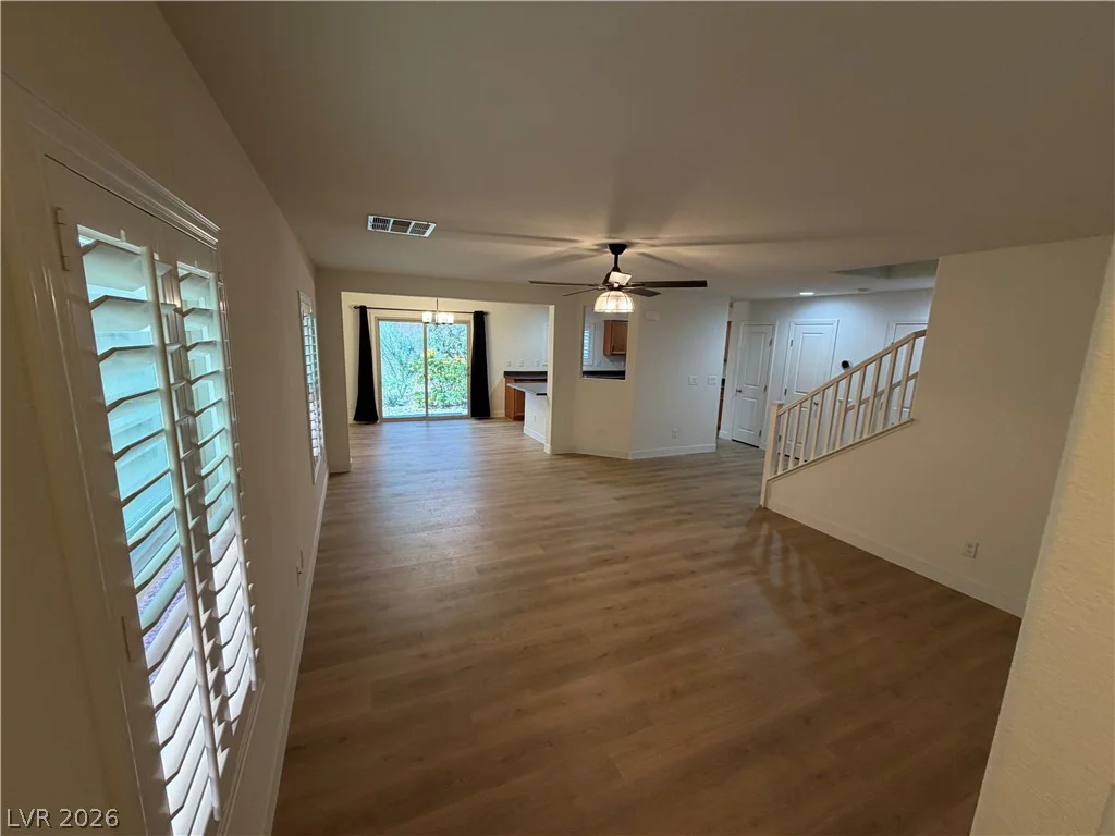 7879 Shoreline Ridge, Las Vegas, NV 89166