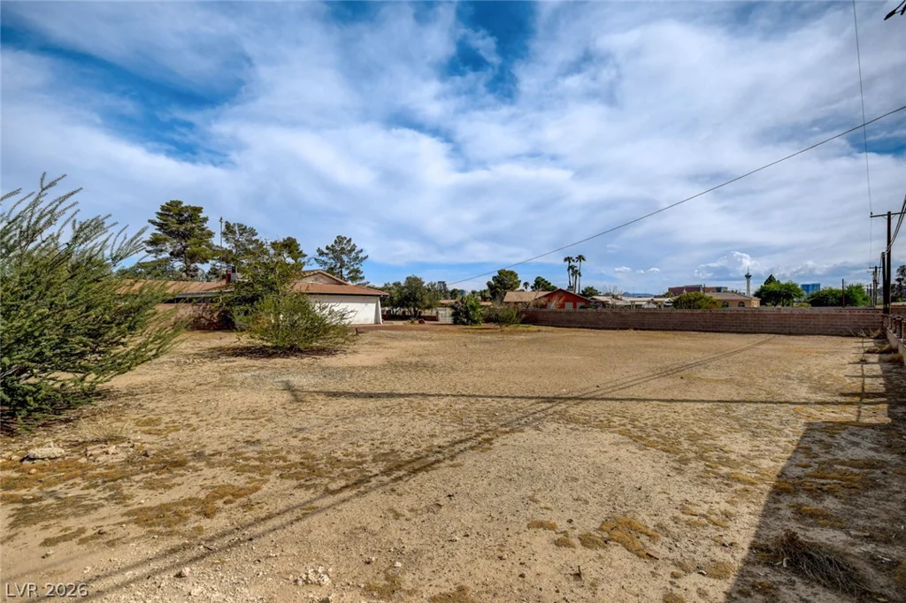 1401 Sharon, Las Vegas, NV 89106