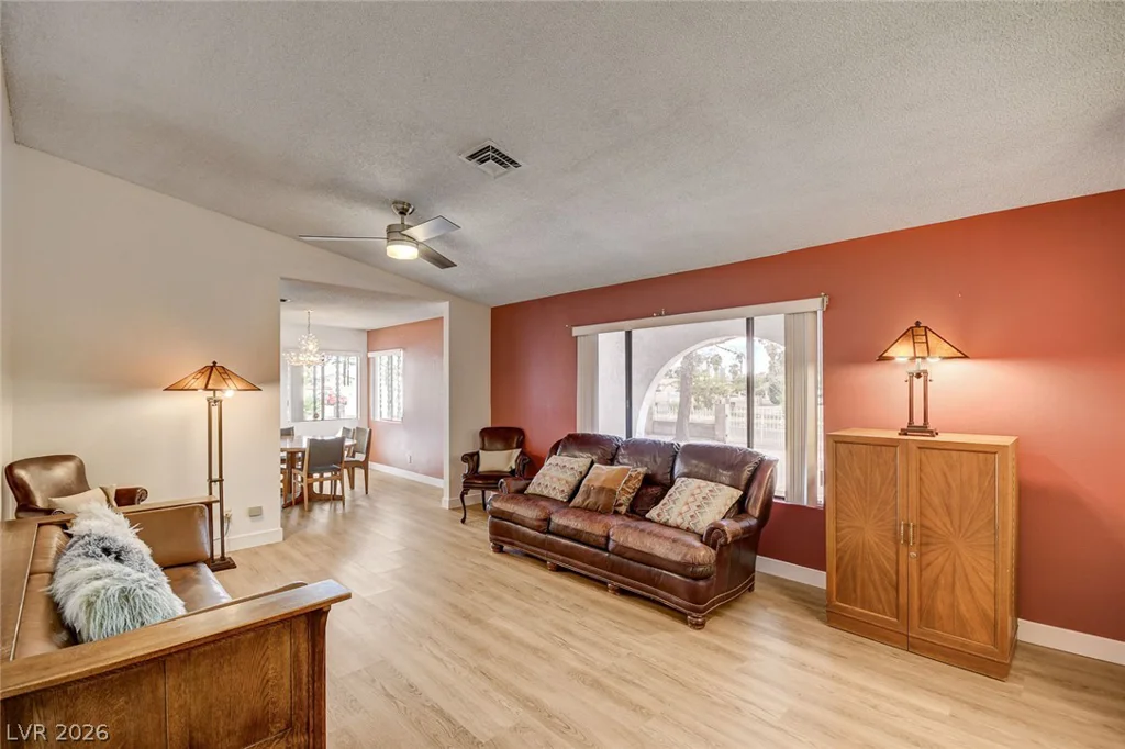 1401 Sharon, Las Vegas, NV 89106