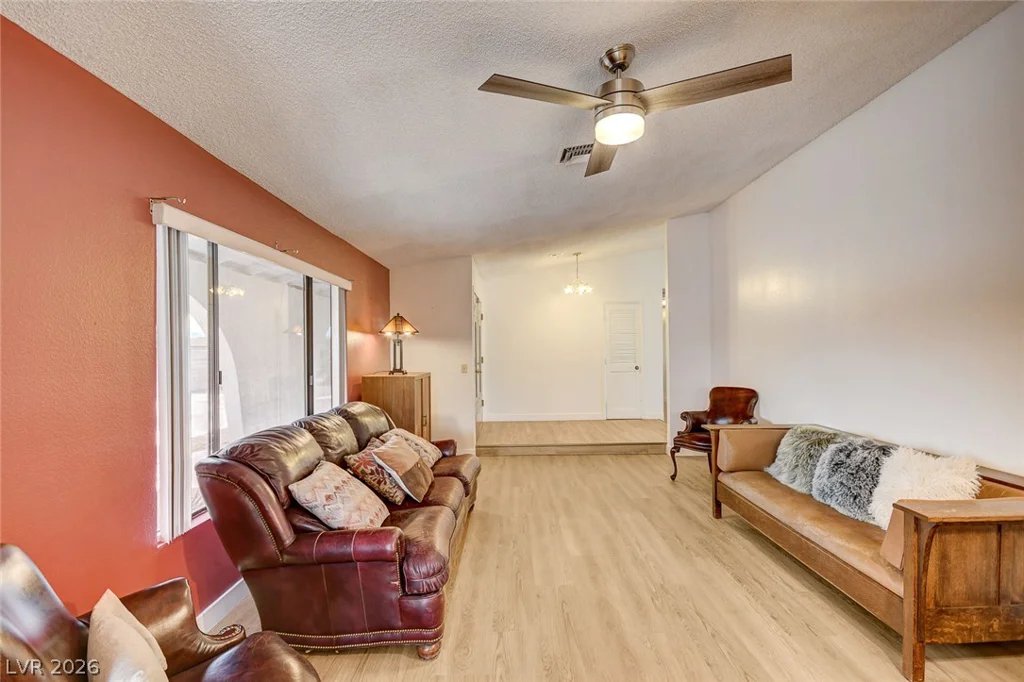 1401 Sharon, Las Vegas, NV 89106
