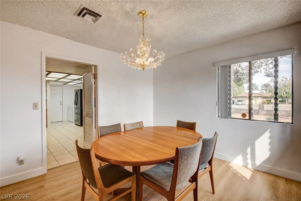 1401 Sharon, Las Vegas, NV 89106