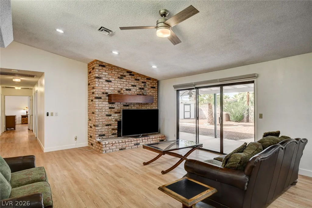 1401 Sharon, Las Vegas, NV 89106