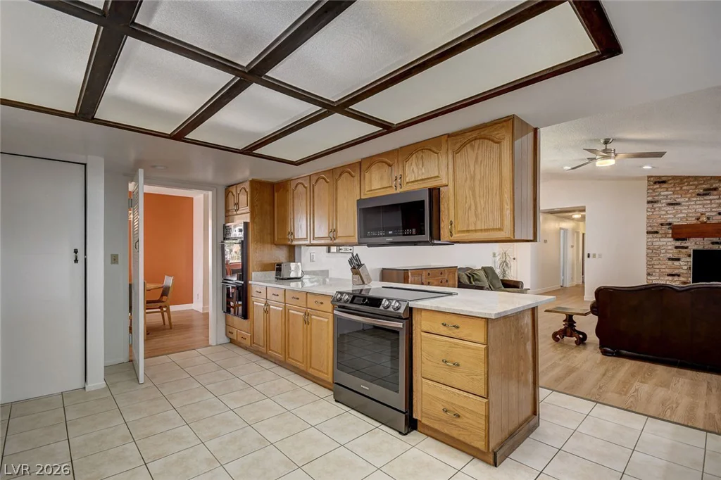 1401 Sharon, Las Vegas, NV 89106