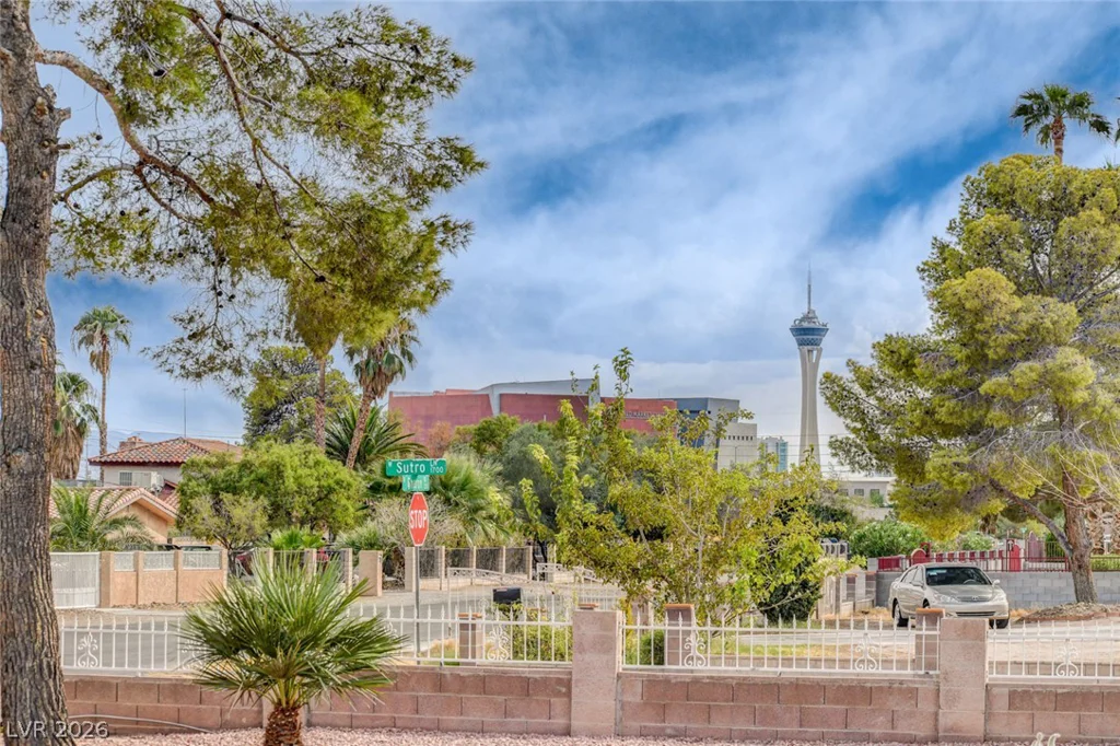 1401 Sharon, Las Vegas, NV 89106