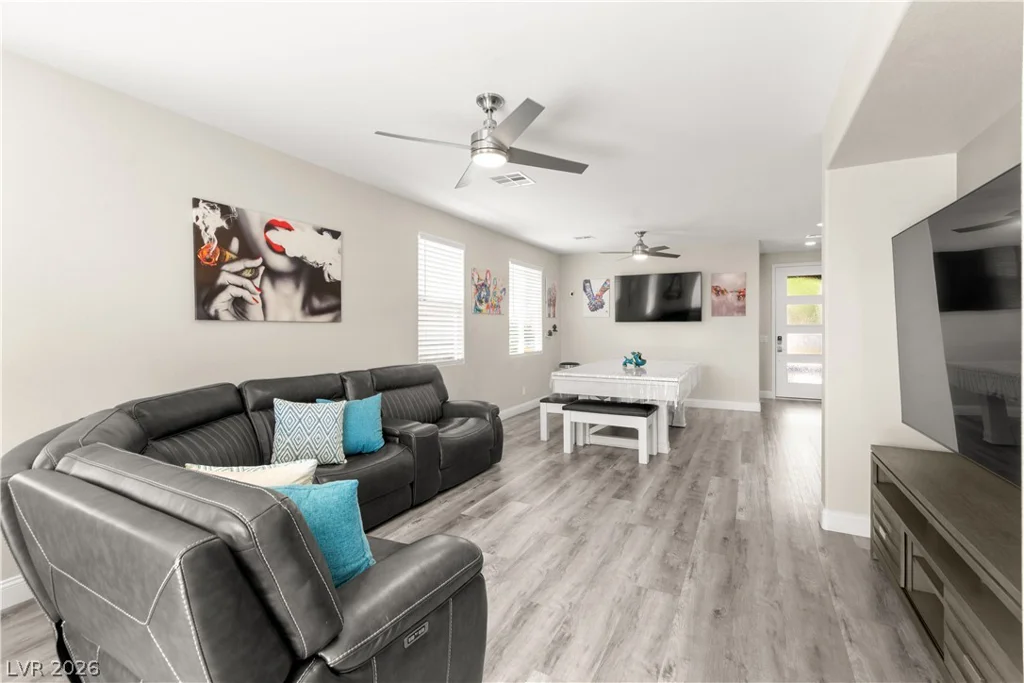 7229 Fountain Village, Las Vegas, NV 89113