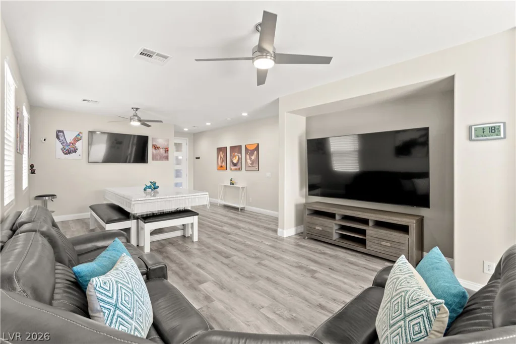 7229 Fountain Village, Las Vegas, NV 89113