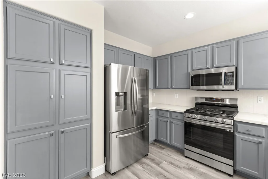 7229 Fountain Village, Las Vegas, NV 89113