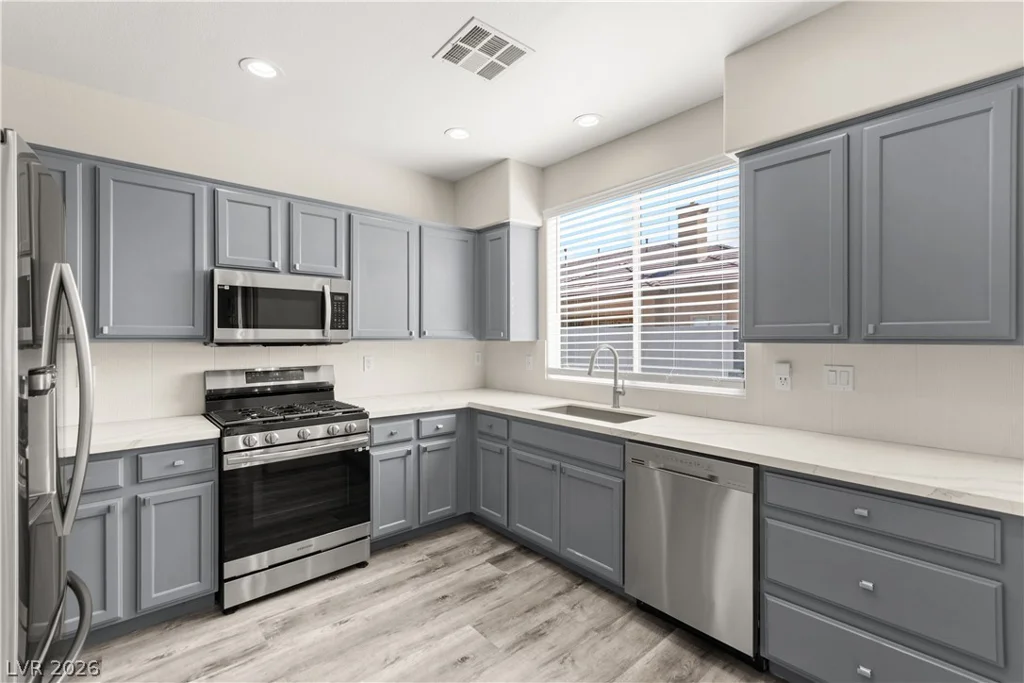 7229 Fountain Village, Las Vegas, NV 89113