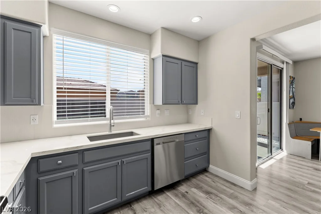 7229 Fountain Village, Las Vegas, NV 89113
