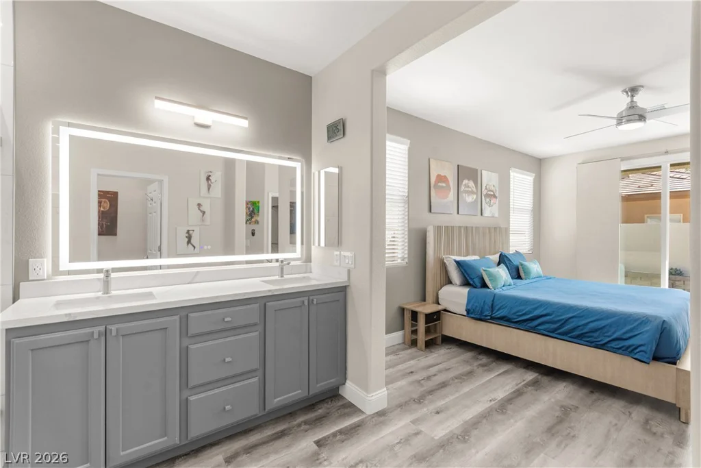7229 Fountain Village, Las Vegas, NV 89113