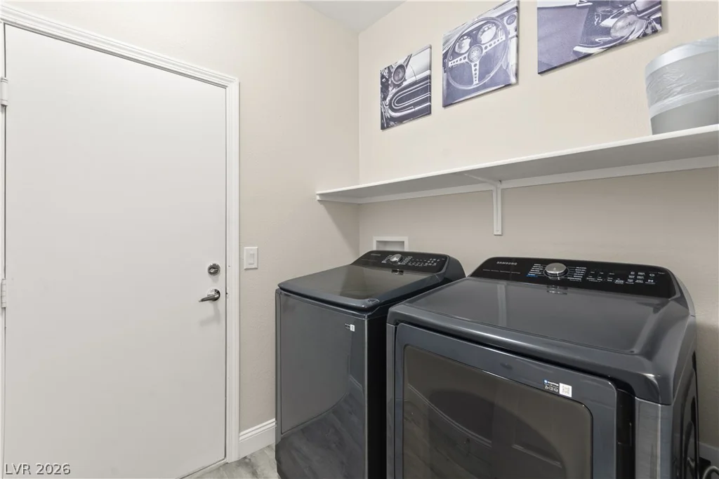 7229 Fountain Village, Las Vegas, NV 89113