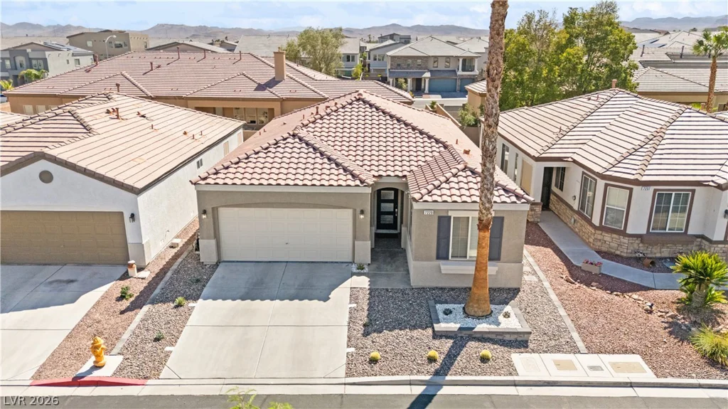 7229 Fountain Village, Las Vegas, NV 89113