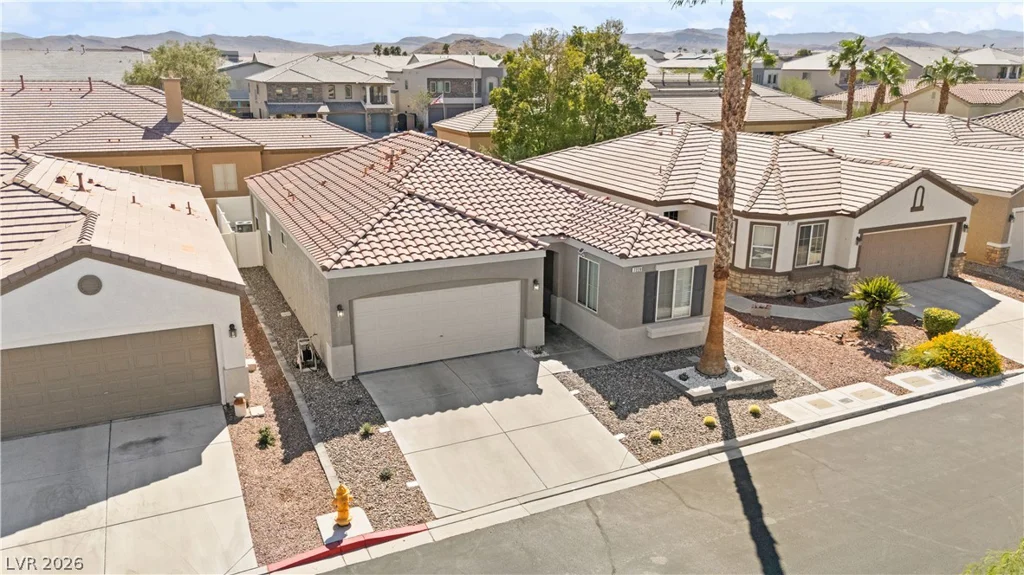 7229 Fountain Village, Las Vegas, NV 89113