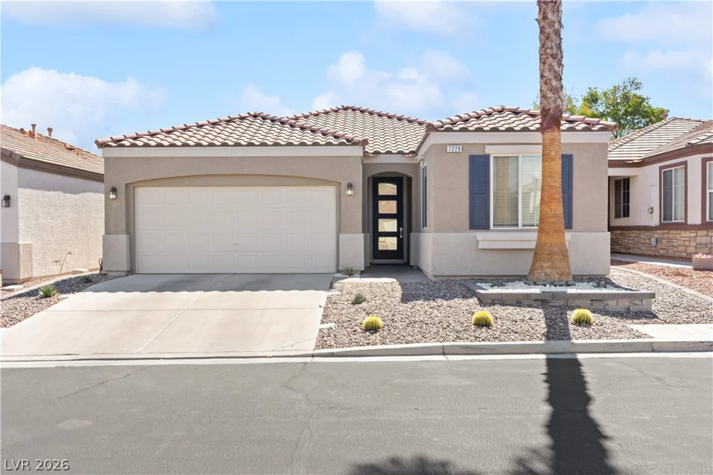 7229 Fountain Village, Las Vegas, NV 89113