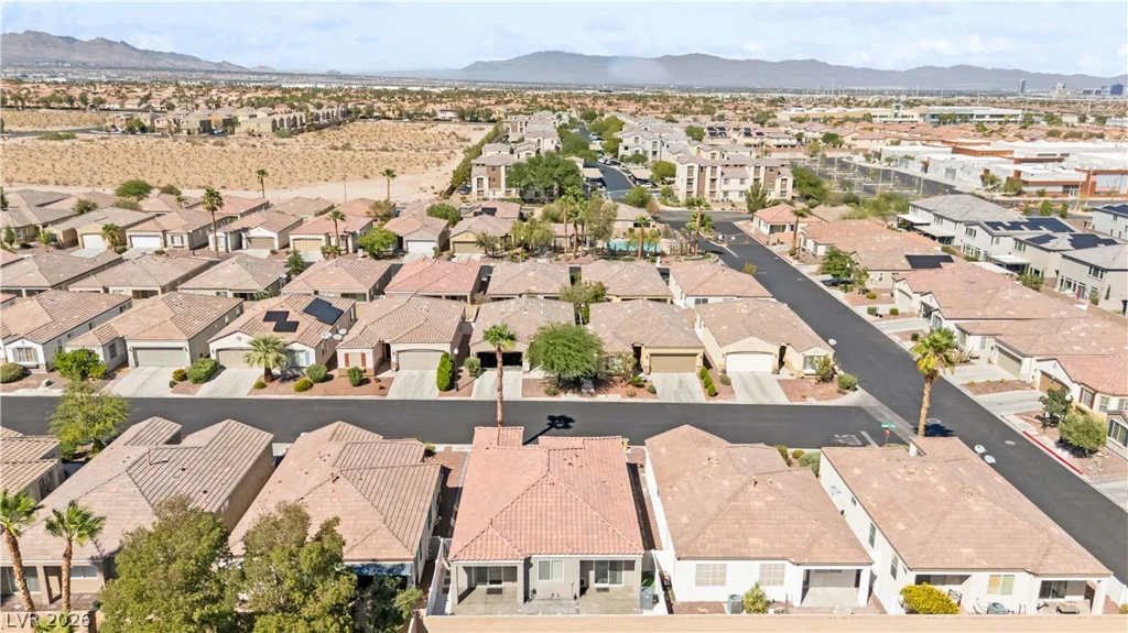 7229 Fountain Village, Las Vegas, NV 89113