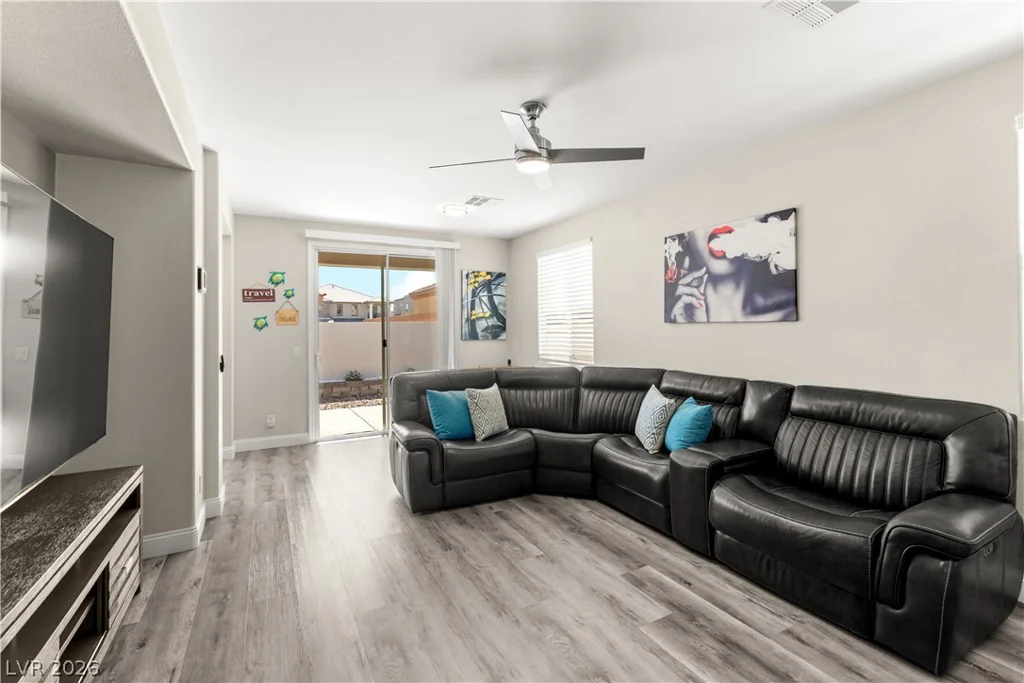 7229 Fountain Village, Las Vegas, NV 89113
