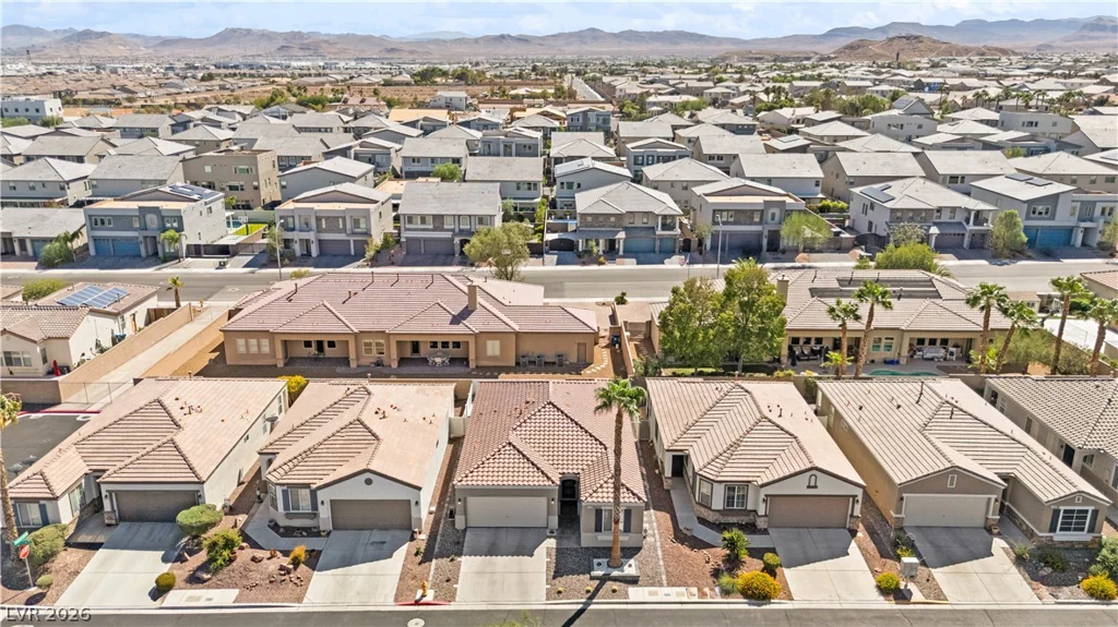 7229 Fountain Village, Las Vegas, NV 89113
