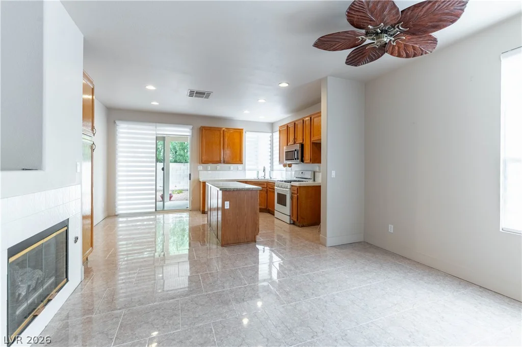 740 Gull Point, Las Vegas, NV 89123