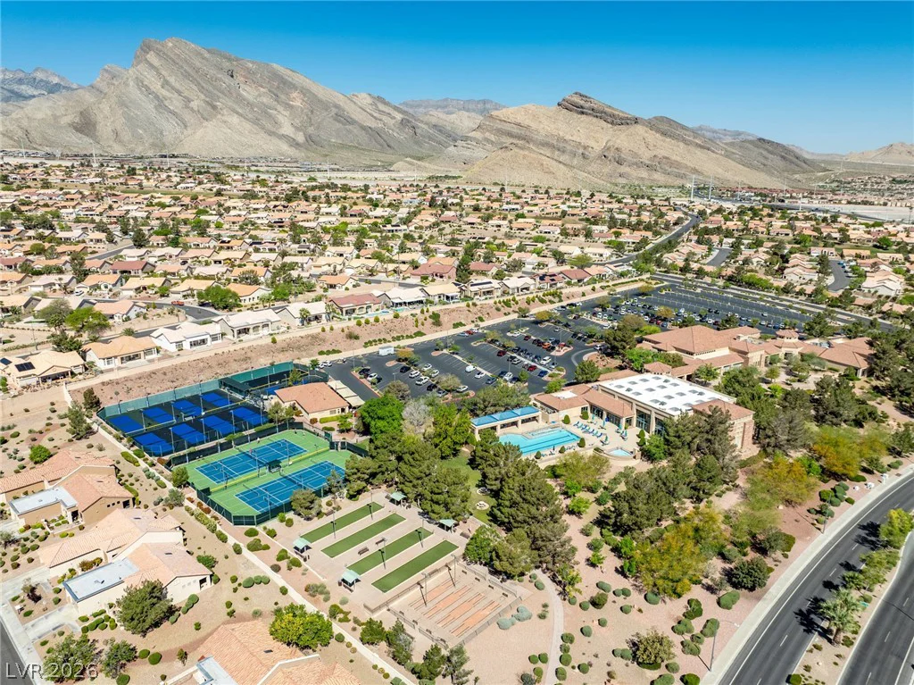 2529 Highvale, Las Vegas, NV 89134