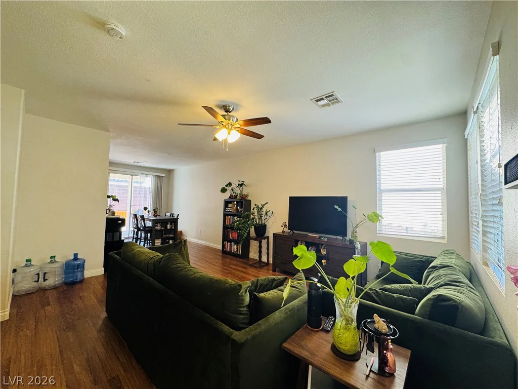 2689 Cottonwillow, Las Vegas, NV 89135