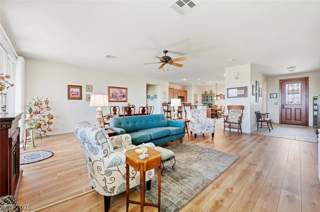 4530 Morning Port, Las Vegas, NV 89129