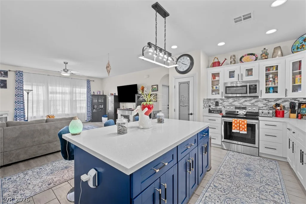4621 Honey Locust, Pahrump, NV 89061