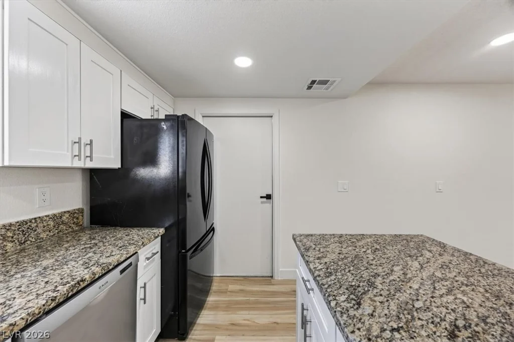 4454 Desert Inn, Las Vegas, NV 89102