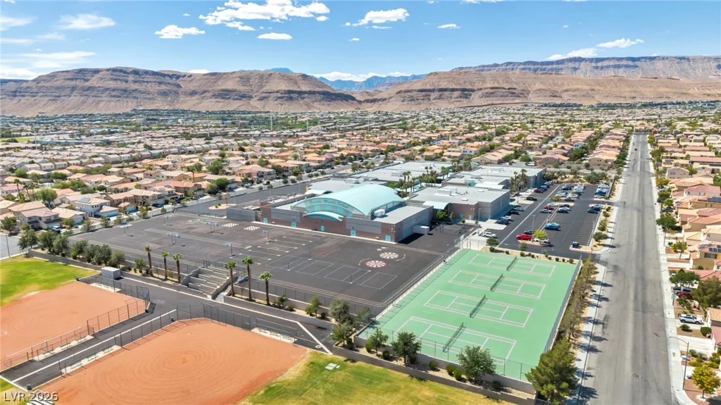 9712 Saint Claude, Las Vegas, NV 89148
