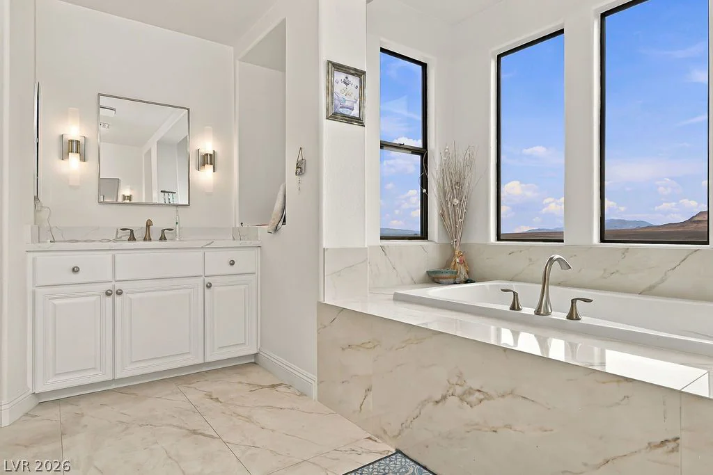 584 Via Colmo, Henderson, NV 89011