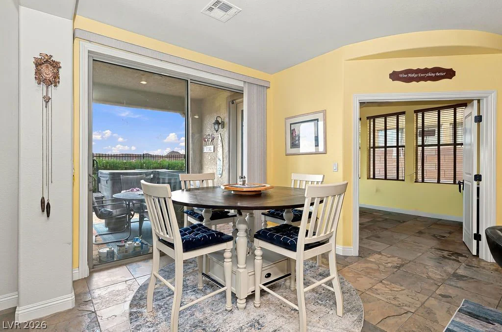 584 Via Colmo, Henderson, NV 89011