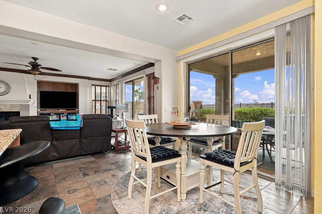 584 Via Colmo, Henderson, NV 89011