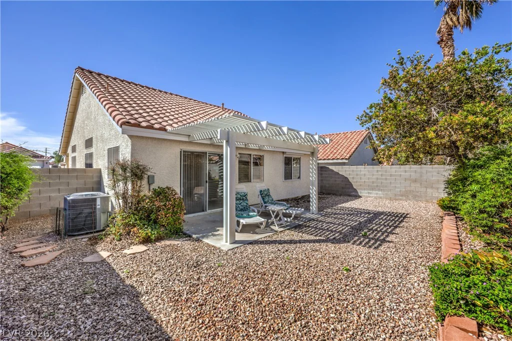 6376 Cedar Breaks, Las Vegas, NV 89156