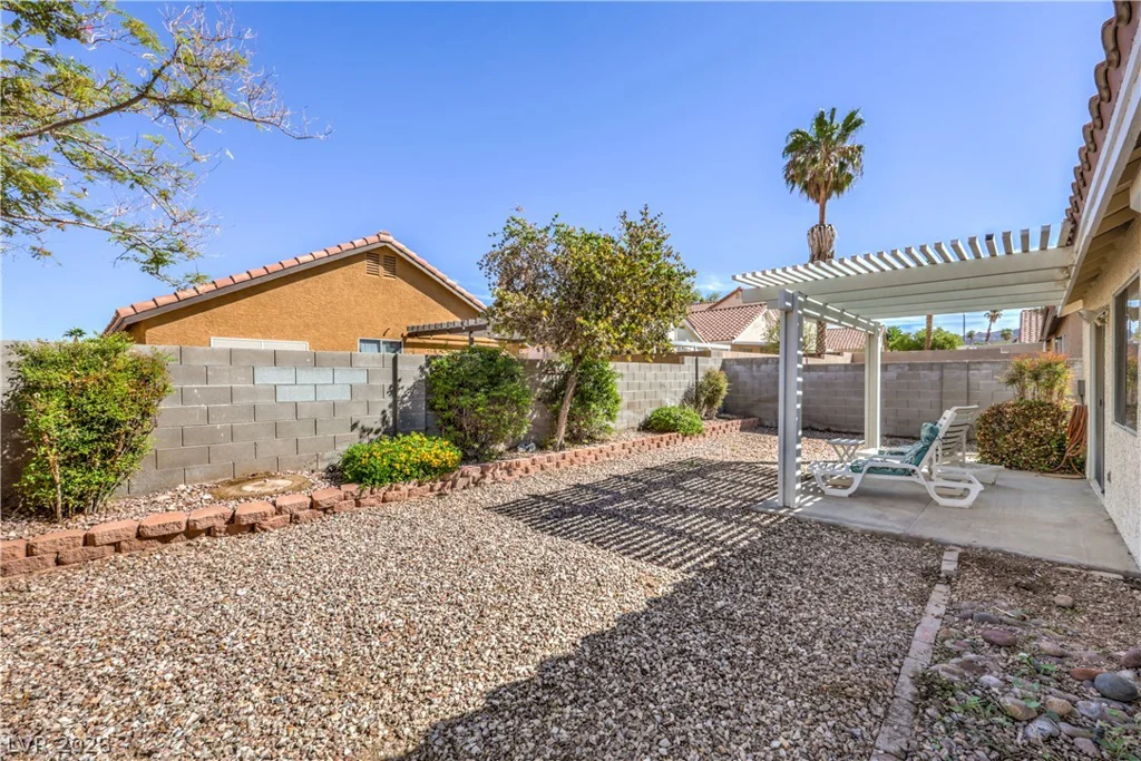 6376 Cedar Breaks, Las Vegas, NV 89156