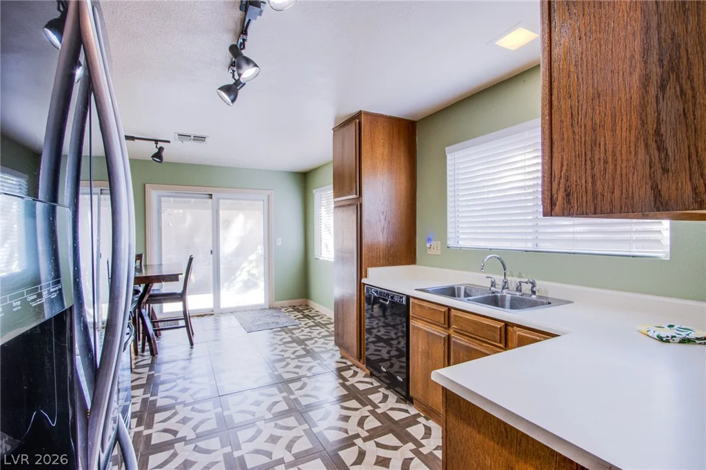 4659 Winfield, Las Vegas, NV 89147